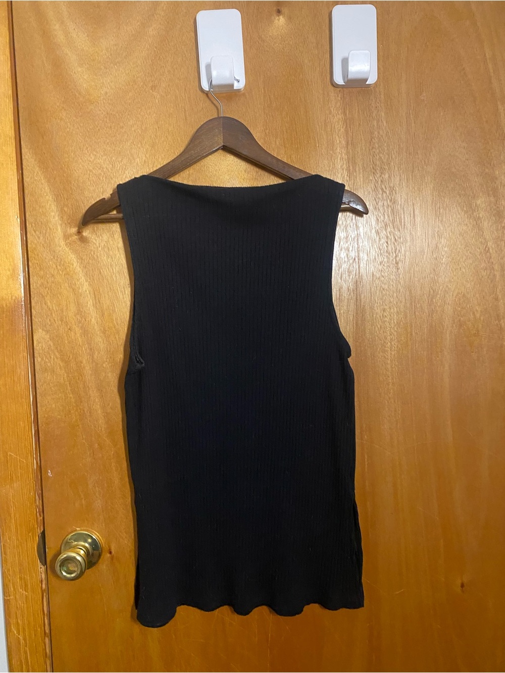 Old Navy Black Ribbed Sleeveless Tank